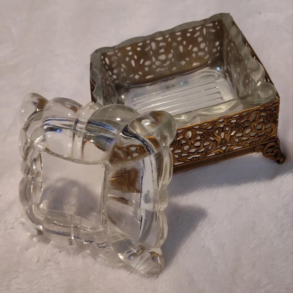 Vintage Vanity Set (3pcs)